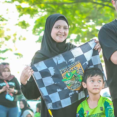 Tante Abhir Predator